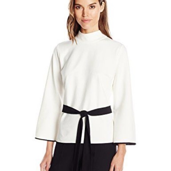 Black Friday Sale Vince Camuto Blush Top with Black Tie Accents - Picture 4 of 5